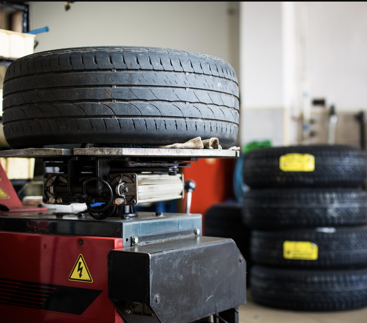 tire being balanced image